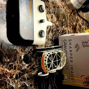 Gravity rover a remote control car floor and wall climbing